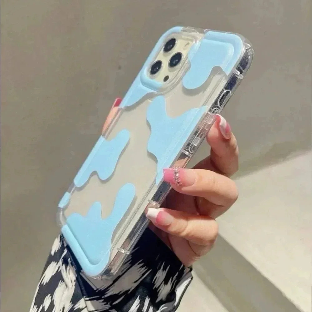 ⚠️Clearance iPhone 14/Pro/Pro Max Blue Cow Print Phone Case - Picture 4 of 4